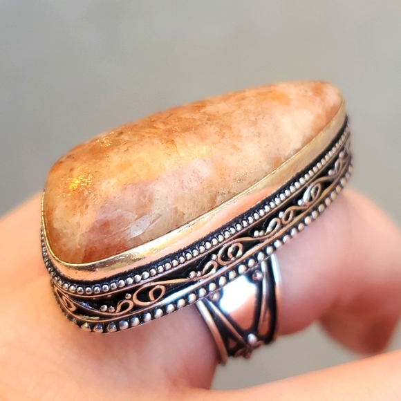 New Oversized Sunstone 925 Silver Statement Ring. - Picture 3 of 15